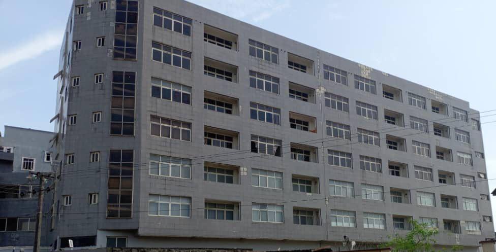 INVESTMENT OPPORTUNITY & DELIGHT. PURPOSE-BUILT HOSPITAL FOR SALE IN LAGOS ASKING PRICE: $30,000,000 USD