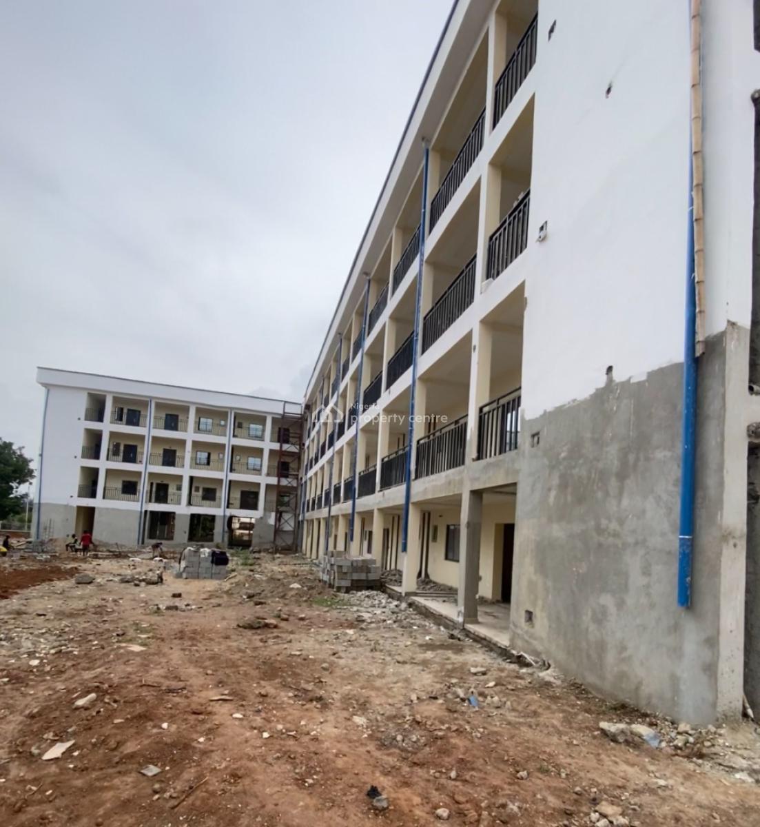 Plaza / complex / mall for sale