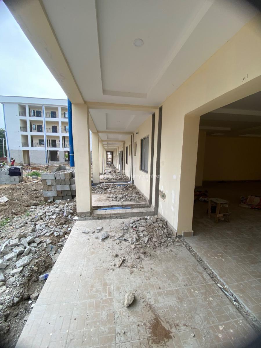 Plaza / complex / mall for sale