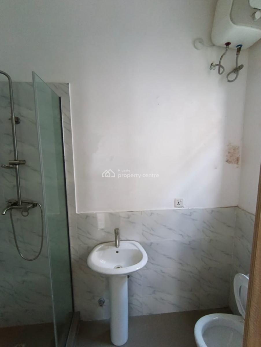 4 bedroom detached duplex for rent