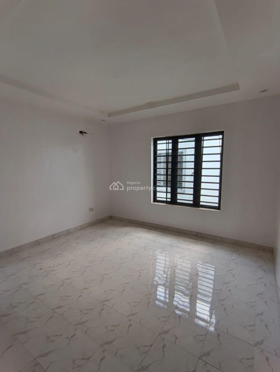 4 bedroom detached duplex for rent