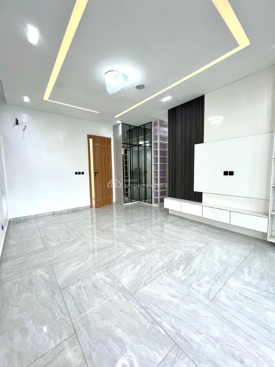 4 bedroom detached duplex for sale