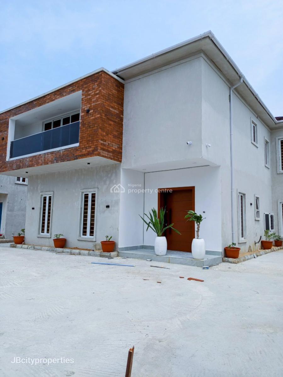 1 bedroom mini flat (room and parlour) for rent