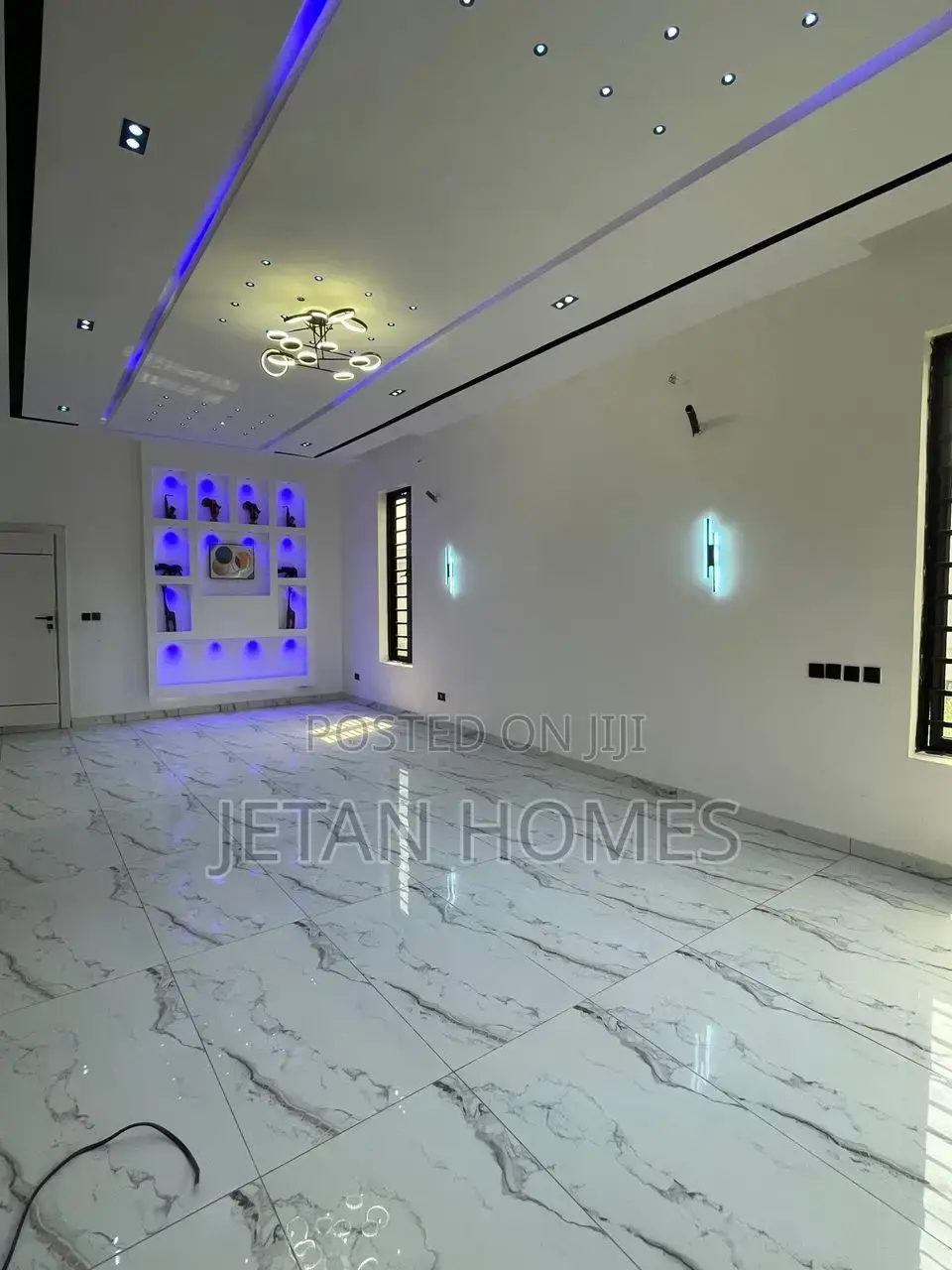 5bdrm Duplex in Lekki for sale