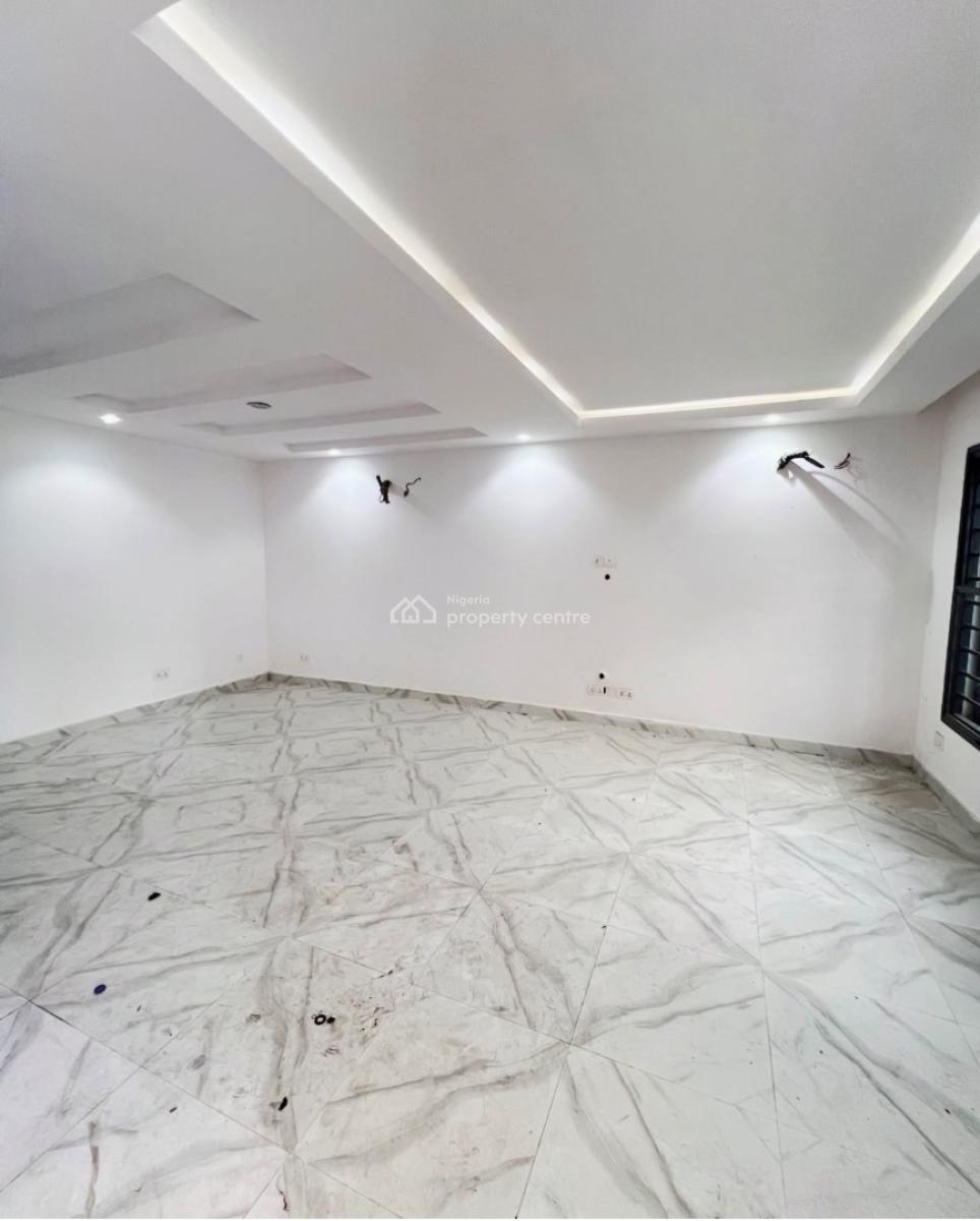 4 bedroom terraced duplex for rent