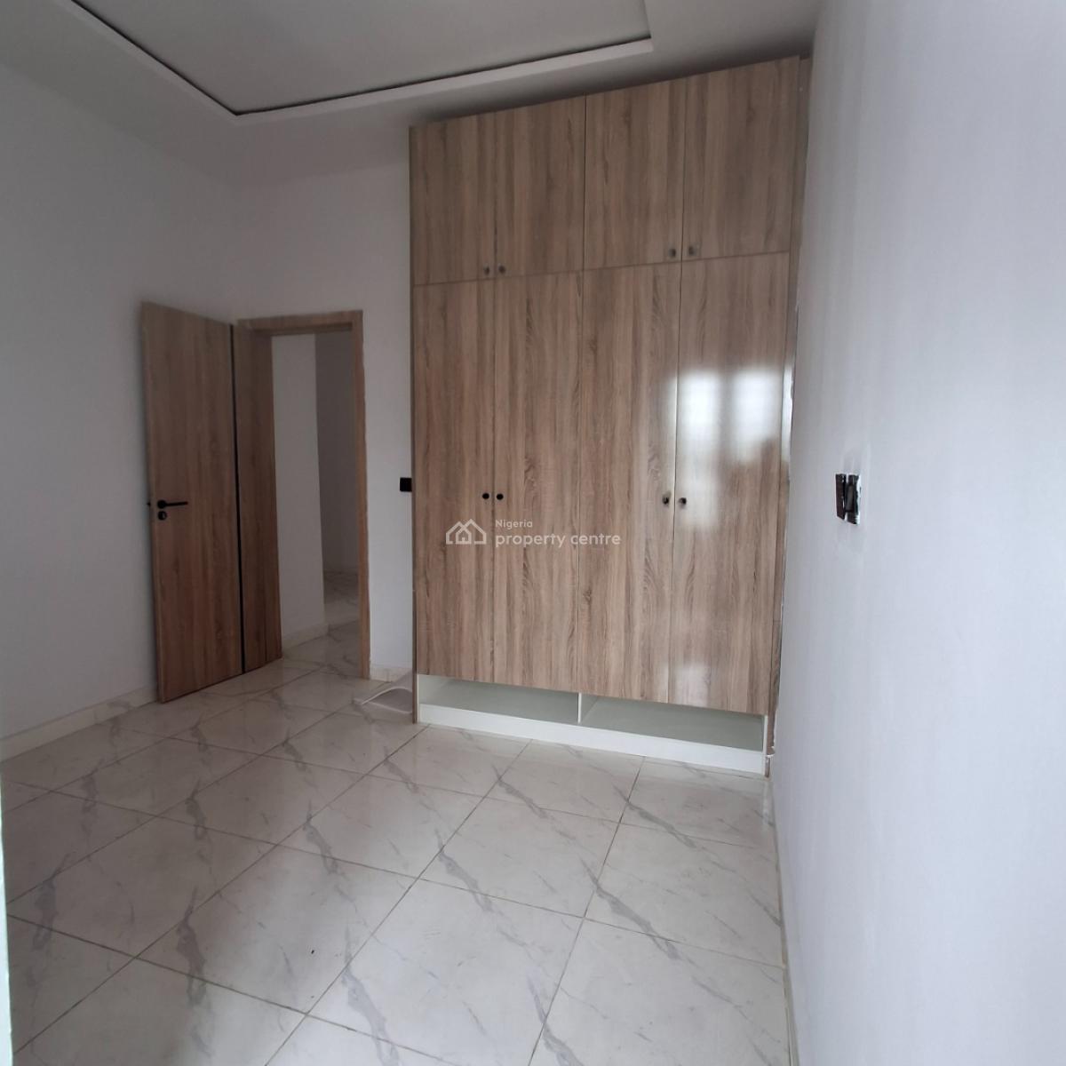 4 bedroom terraced duplex for sale