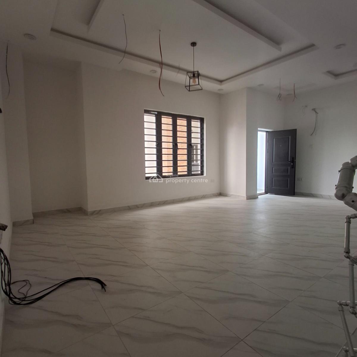 4 bedroom terraced duplex for sale