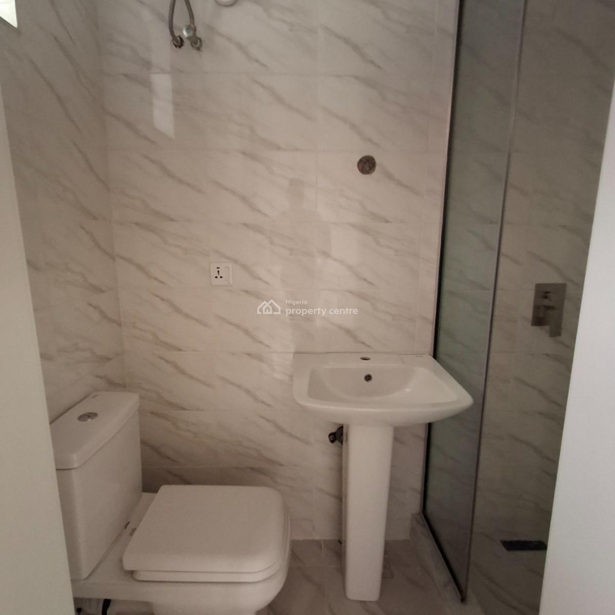 4 bedroom terraced duplex for sale