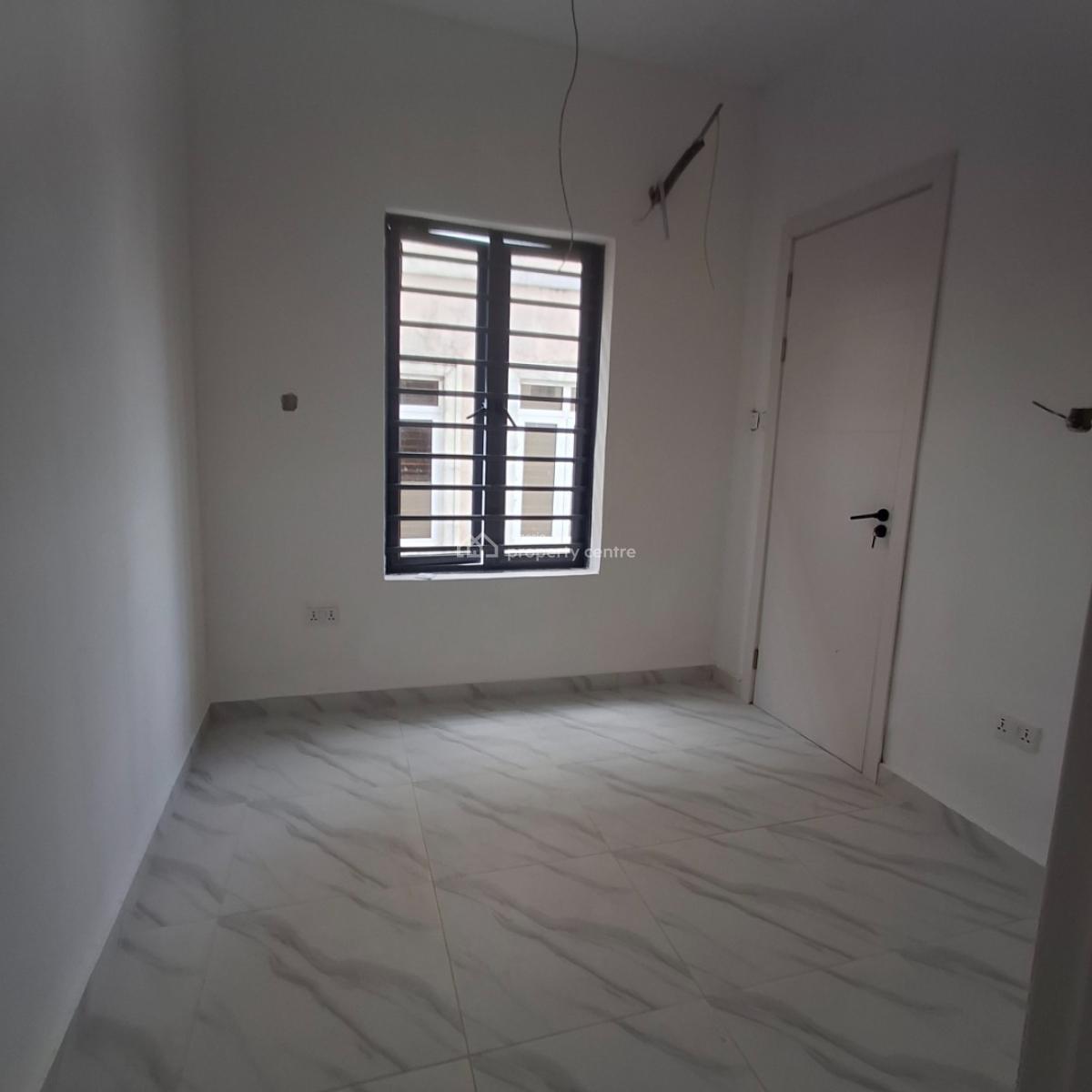 4 bedroom terraced duplex for sale