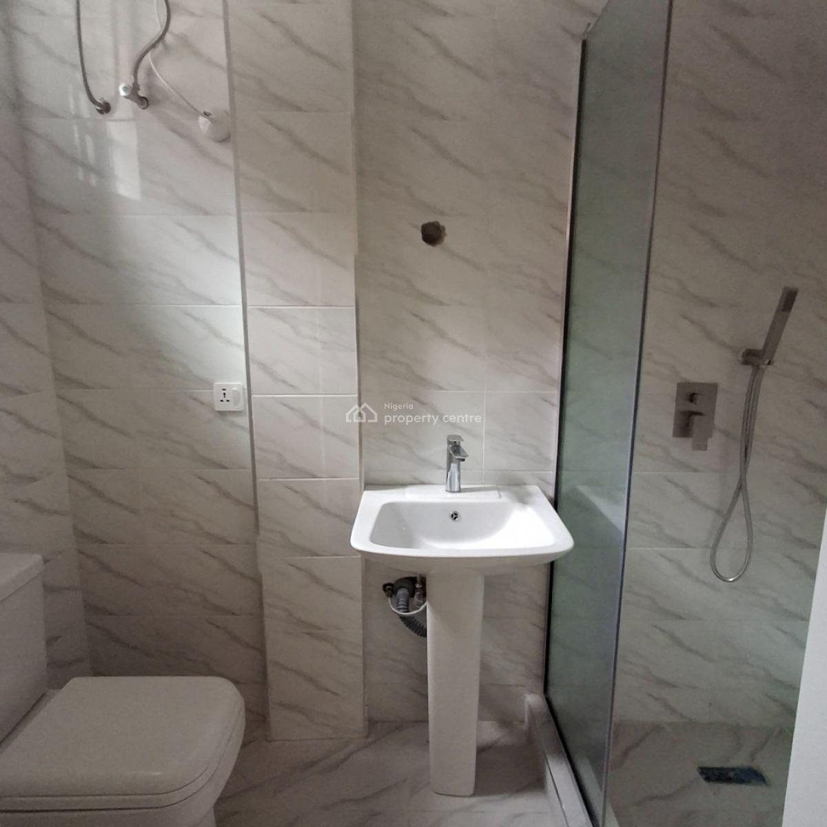 4 bedroom terraced duplex for sale