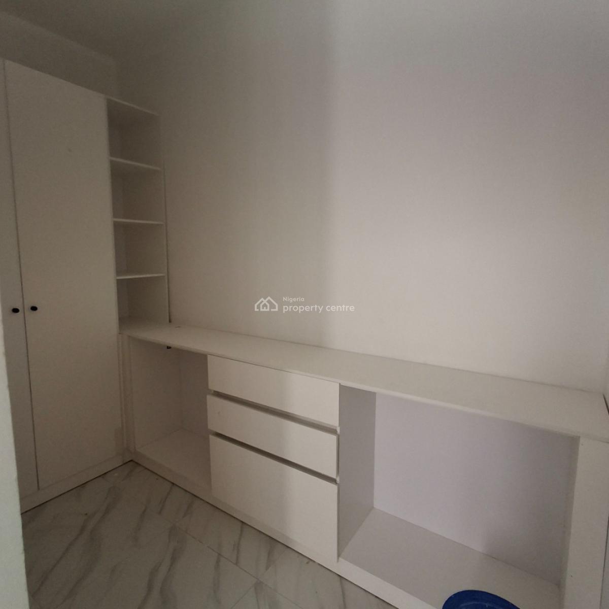 4 bedroom terraced duplex for sale