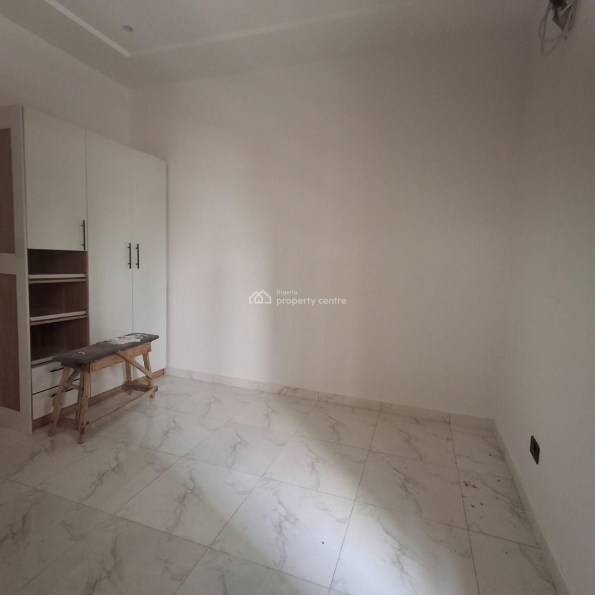 4 bedroom terraced duplex for sale