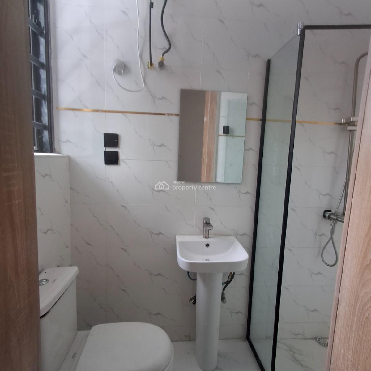 4 bedroom terraced duplex for sale