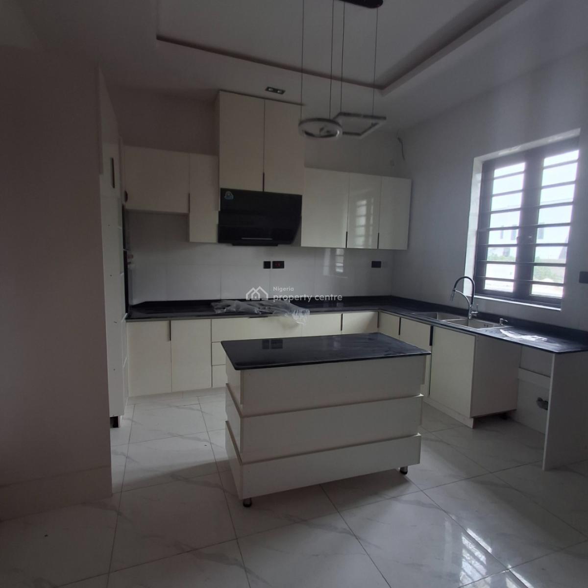 4 bedroom semi-detached duplex for sale