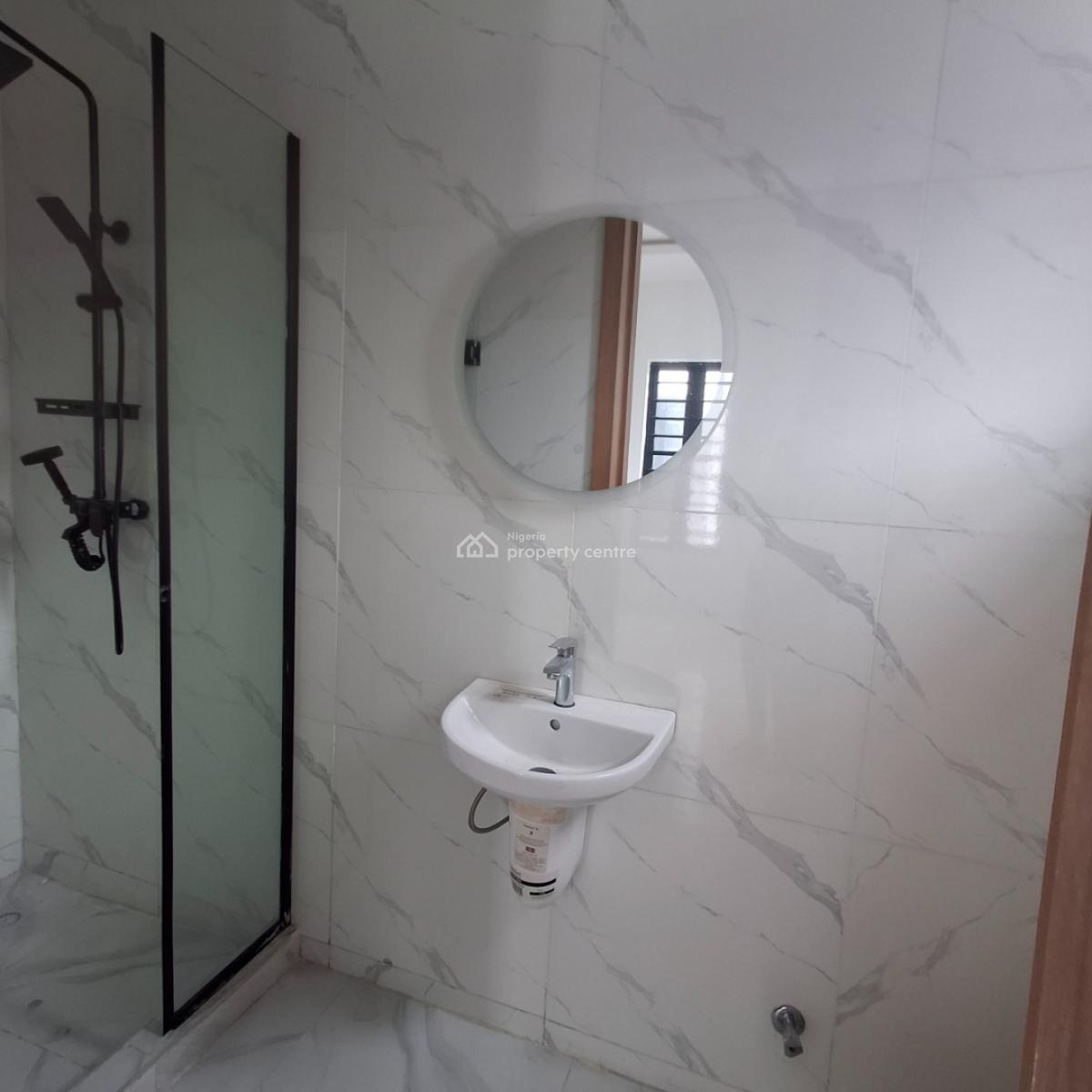 4 bedroom semi-detached duplex for sale