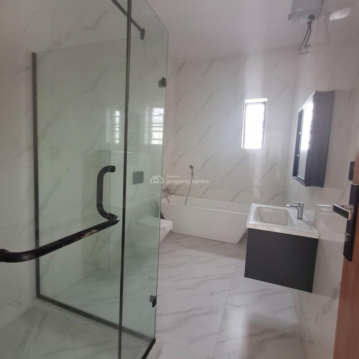4 bedroom semi-detached duplex for sale