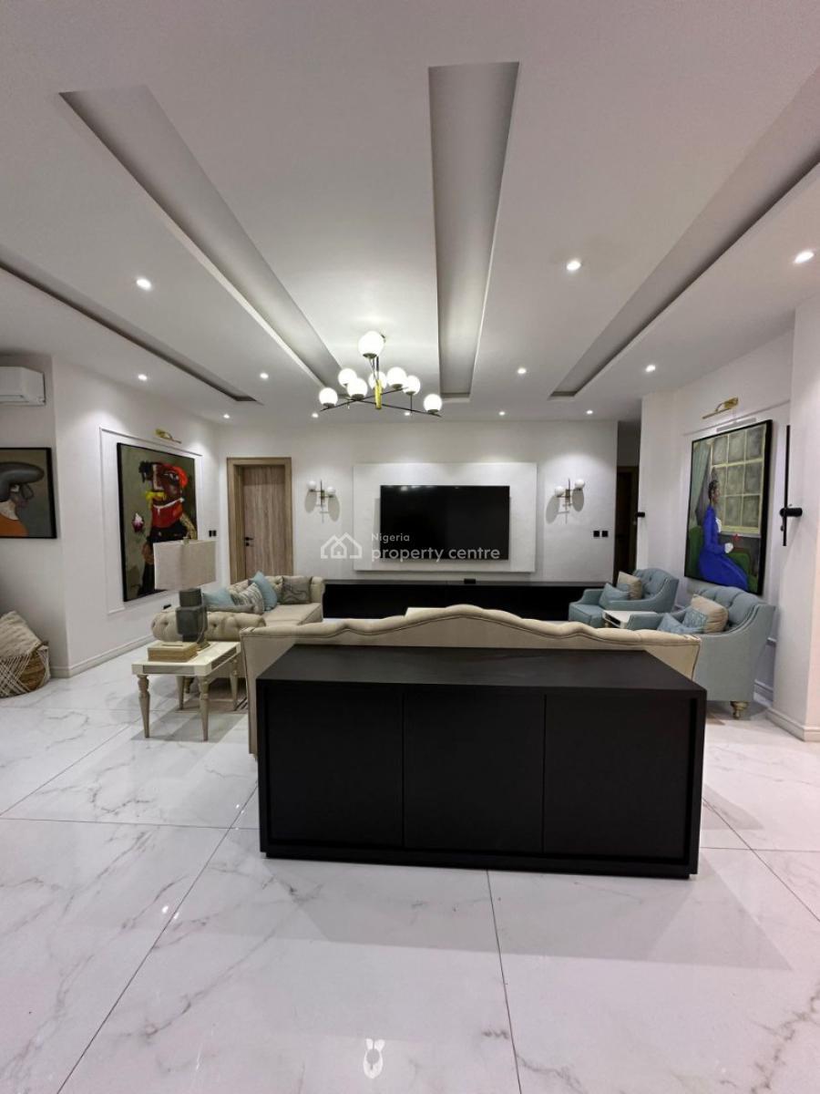 3 Bedroom Apartment With A Room Bq