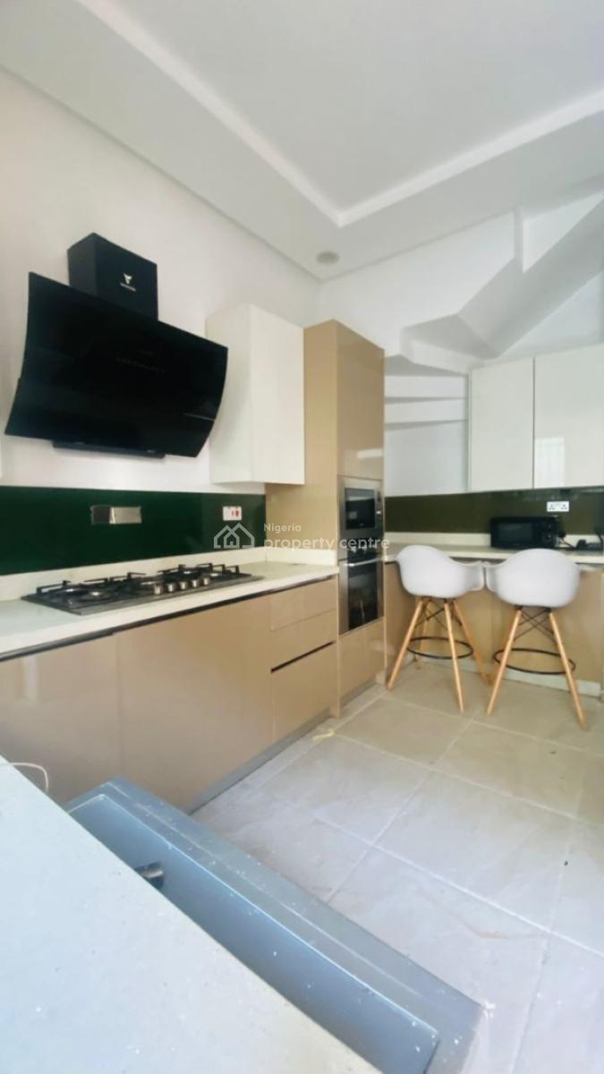 4 bedroom terraced duplex for sale