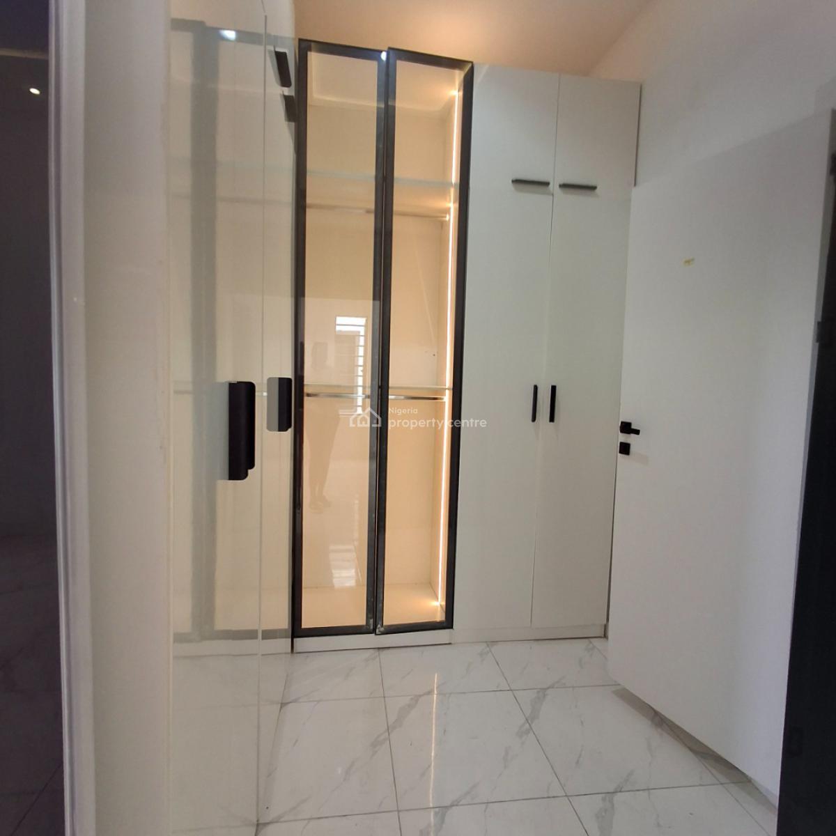 5 bedroom detached duplex for sale