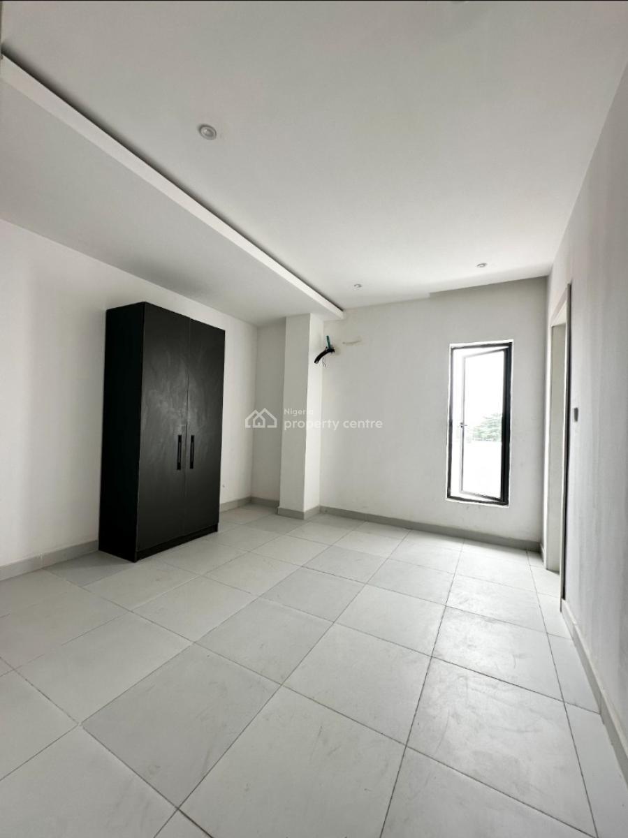 Newly Built 3 Bedroom Apartment With Bq
