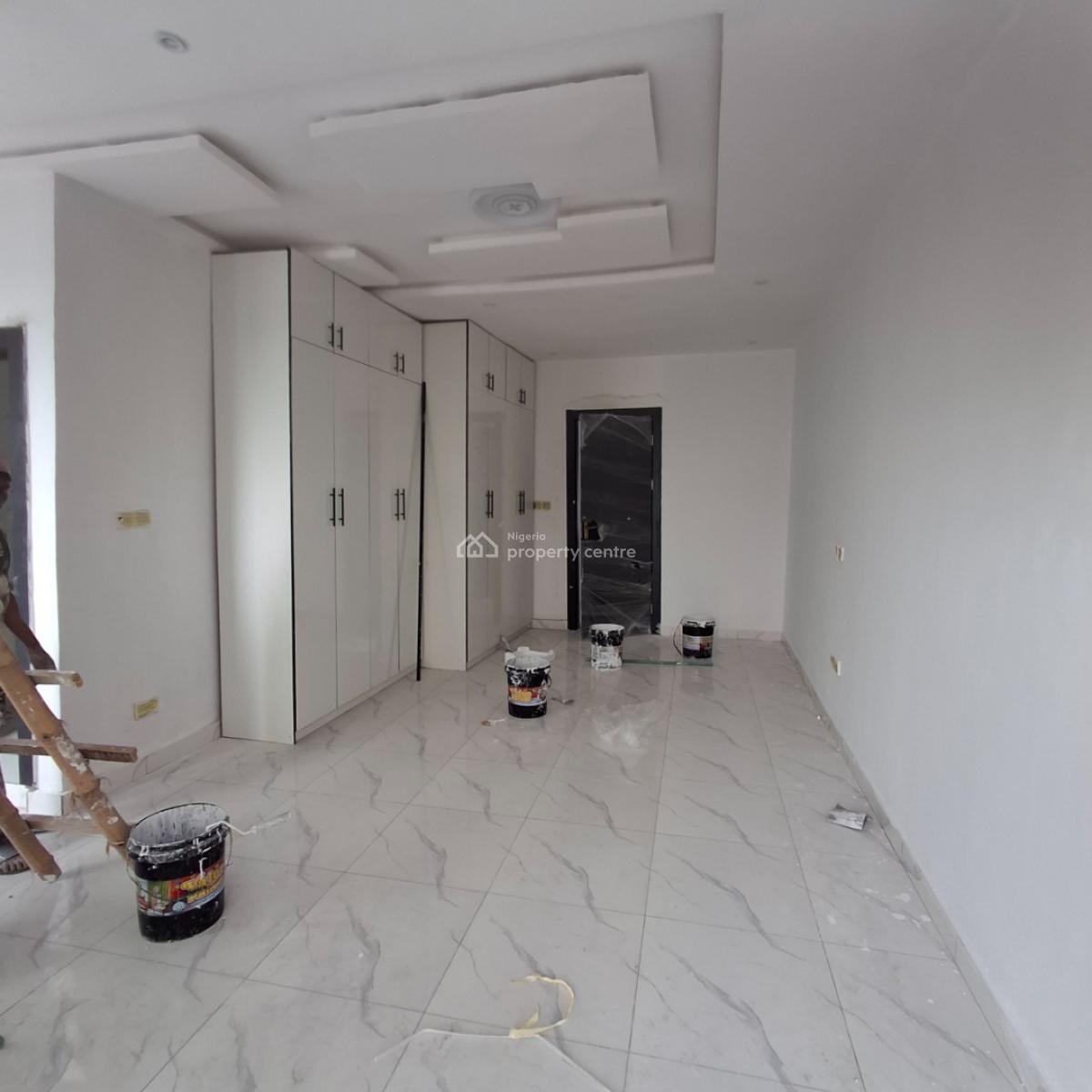 4 bedroom semi-detached duplex for sale