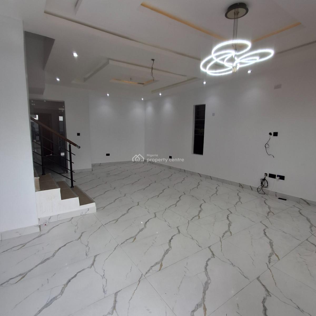 3 bedroom terraced duplex for sale