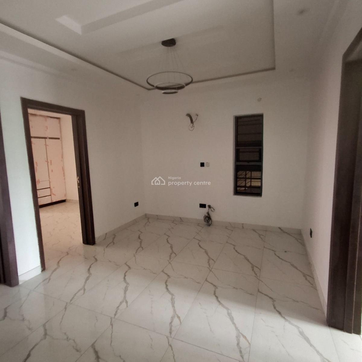 3 bedroom terraced duplex for sale