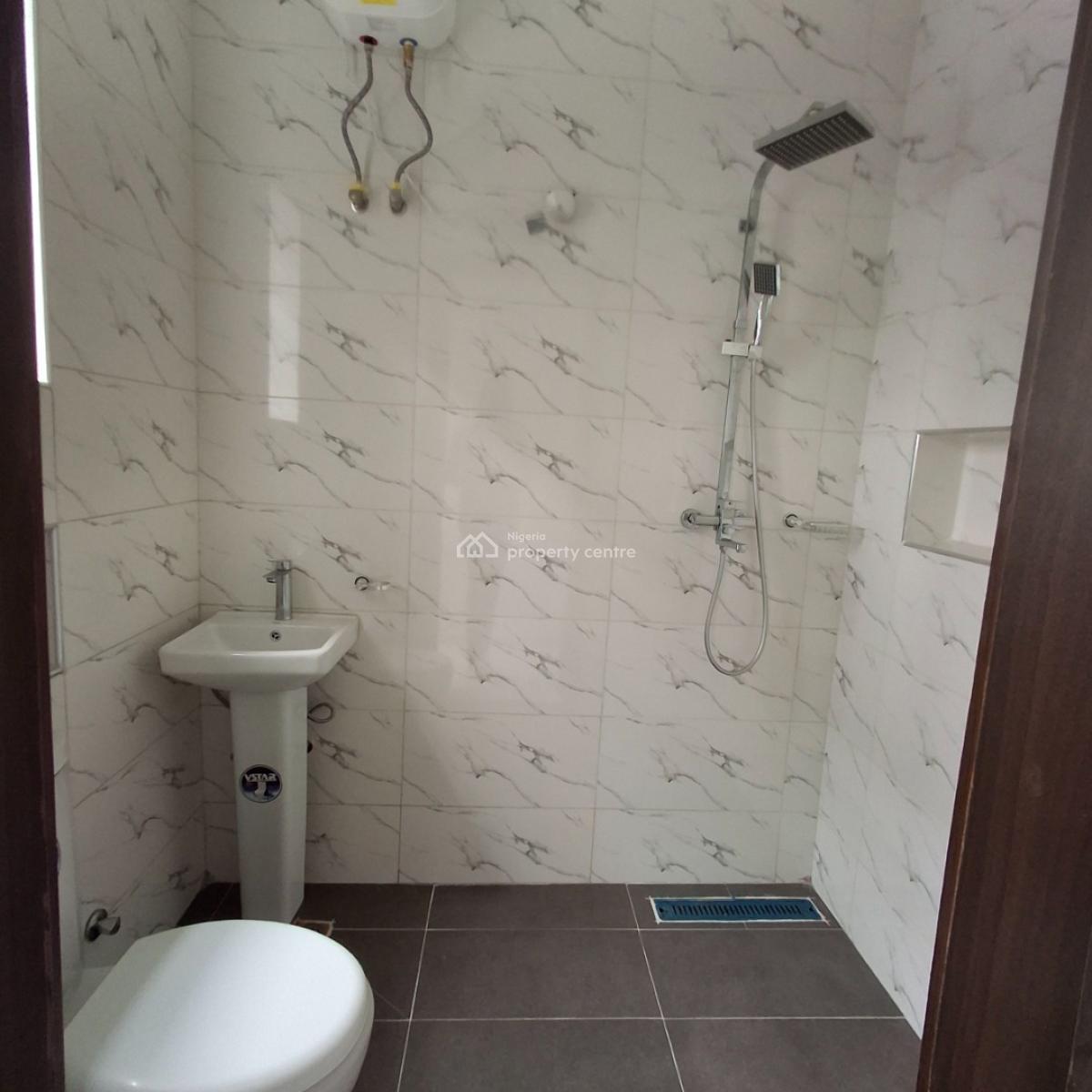 3 bedroom terraced duplex for sale