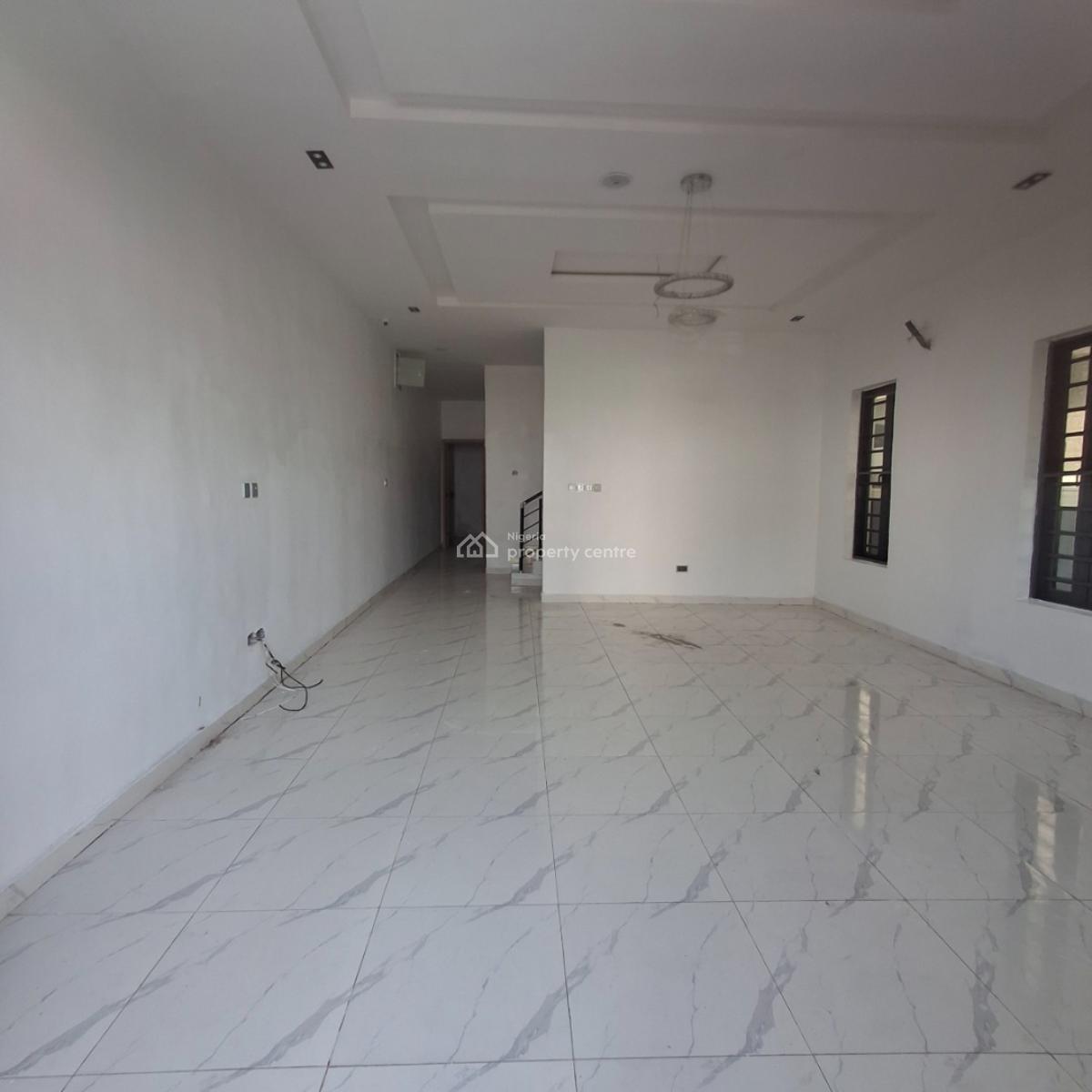 4 bedroom semi-detached duplex for sale
