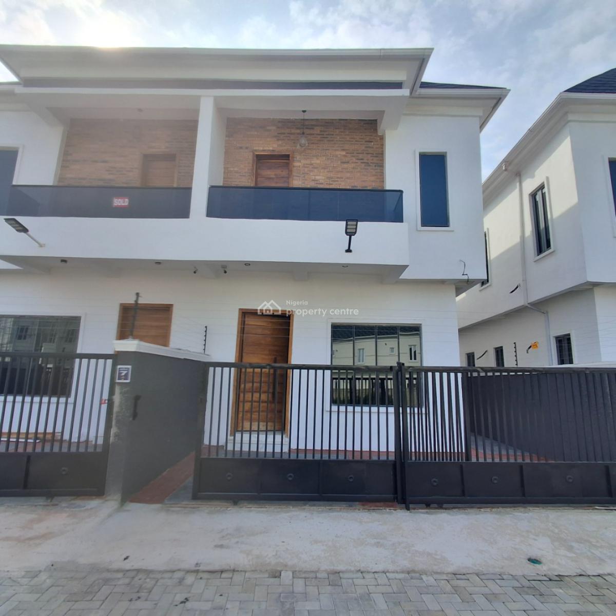 4 bedroom semi-detached duplex for sale