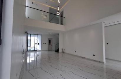 5 Bedroom Detached House With Cinema, Pool And Gym