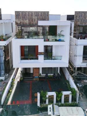 6 bedroom detached duplex for sale