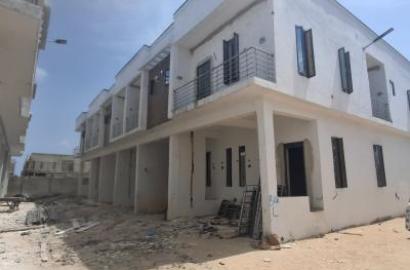 3 bedroom terraced duplex for sale