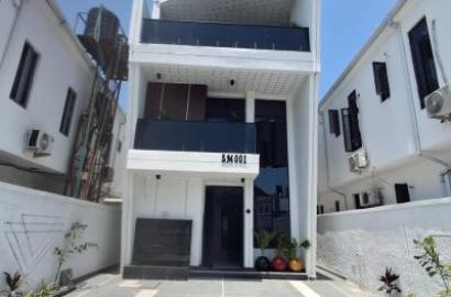 5 bedroom detached duplex for sale