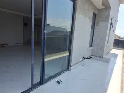Flat / apartment for sale  3 Bedroom Top Floor Flat Alpha Beach, Lekki, Lagos