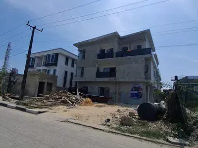 Flat / apartment for sale  3 Bedroom Top Floor Flat Alpha Beach, Lekki, Lagos