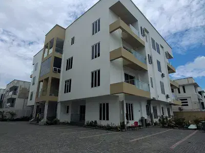 Flat / apartment for sale  3 Bedroom Flat with BQ Off Whitesands School Rd, Lekki Phase 1, Lekki, Lagos