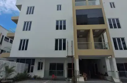 Flat / apartment for sale  2 Bedroom Maisonette Lekki Phase 1, Lekki, Lagos