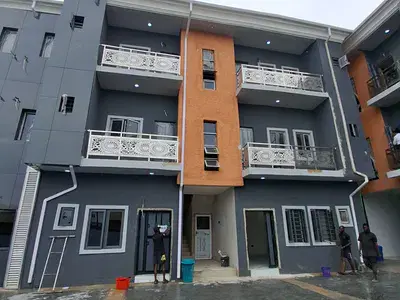 Flat / apartment for sale  2 Bedroom Flat Lekki Phase 2, Lekki, Lagos