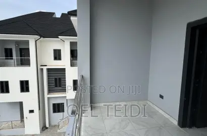 4bdrm Townhouse / Terrace in Guzape District for rent