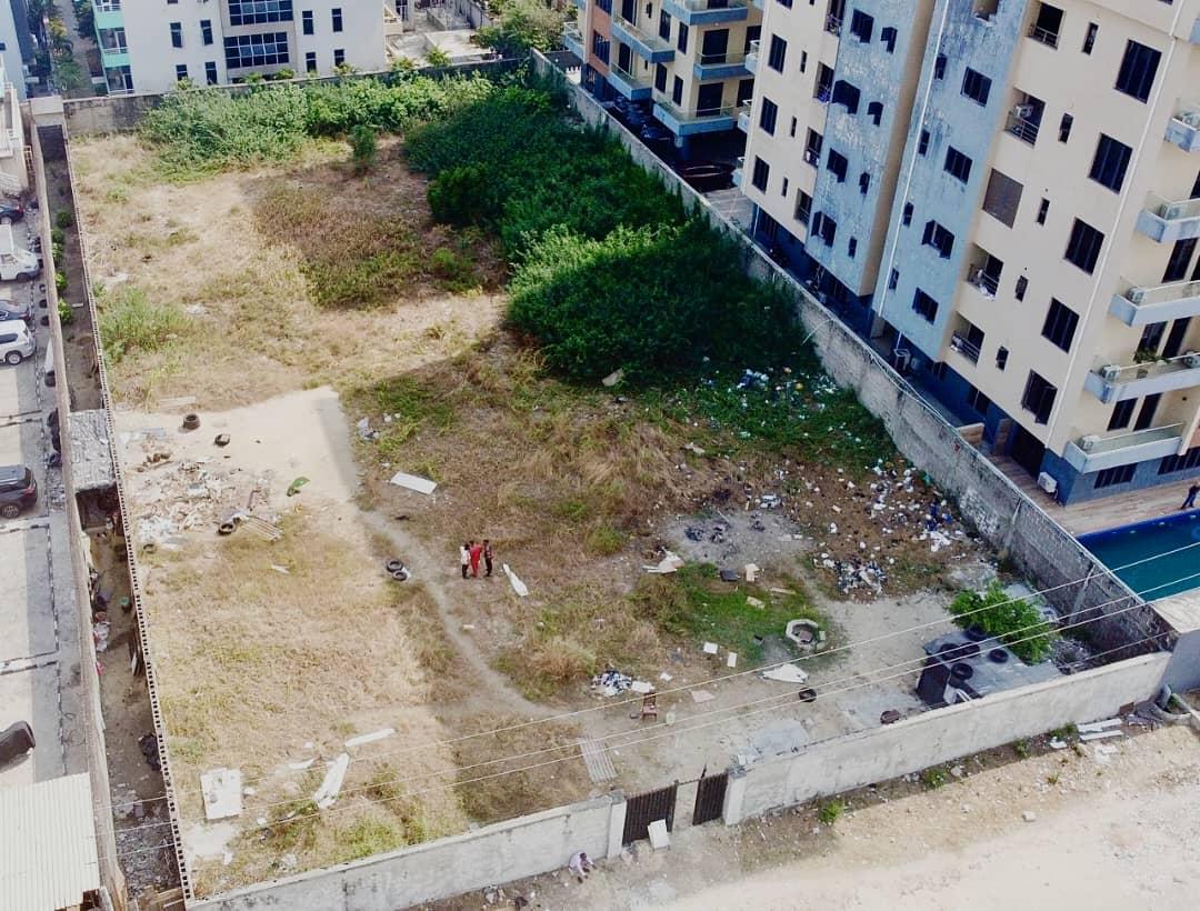 For Sale Land size: 2364sqm Location:Oniru VI