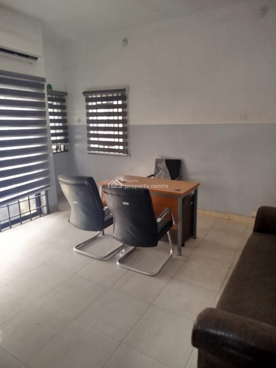 Plaza / complex / mall for sale