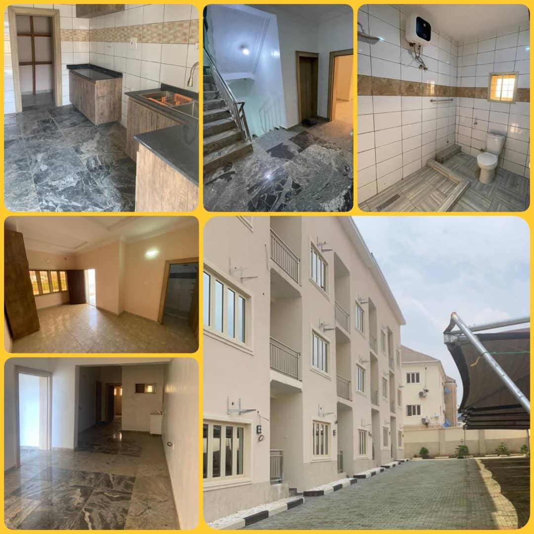 TO LET  DESCRIPTION: 3 bedroom Terrace with a BQ within an estate, fenced, paved and gated premises.