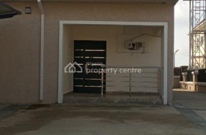 4 bedroom semi-detached duplex for sale
