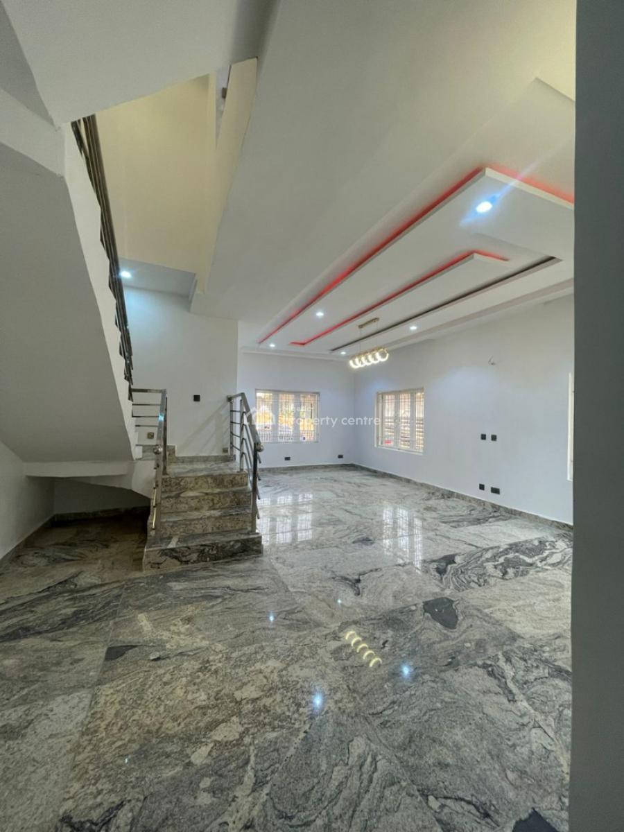 4 bedroom semi-detached duplex for sale