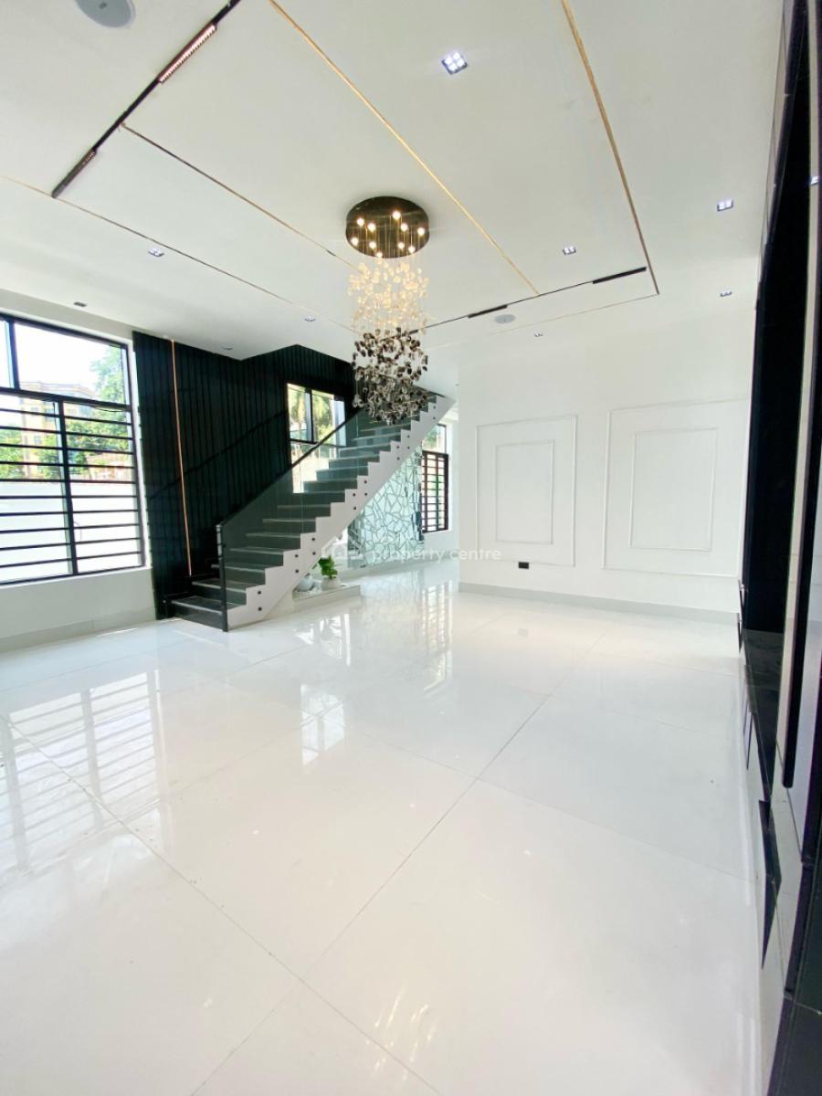 5 bedroom detached duplex for sale