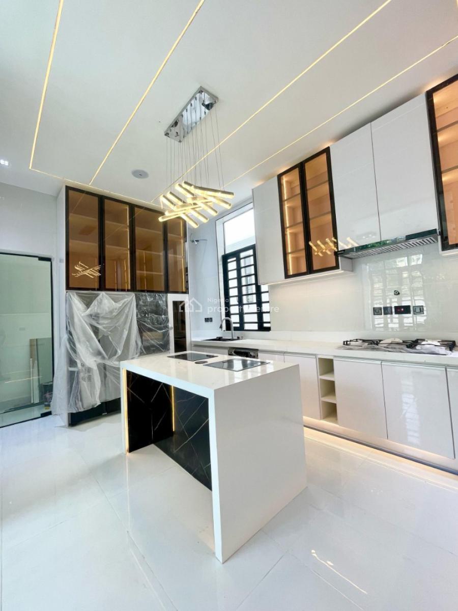 5 bedroom detached duplex for sale