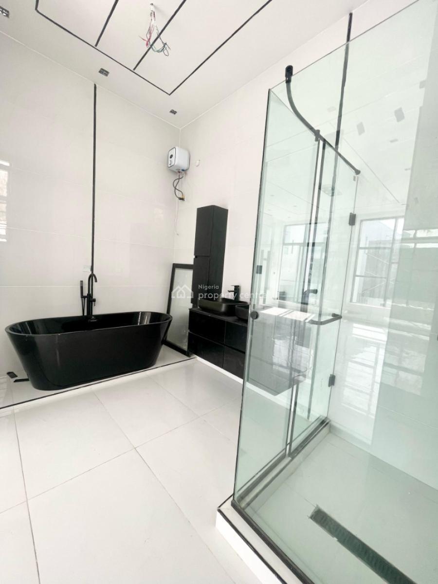 5 bedroom detached duplex for sale