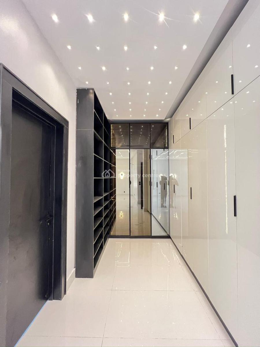 5 bedroom detached duplex for sale