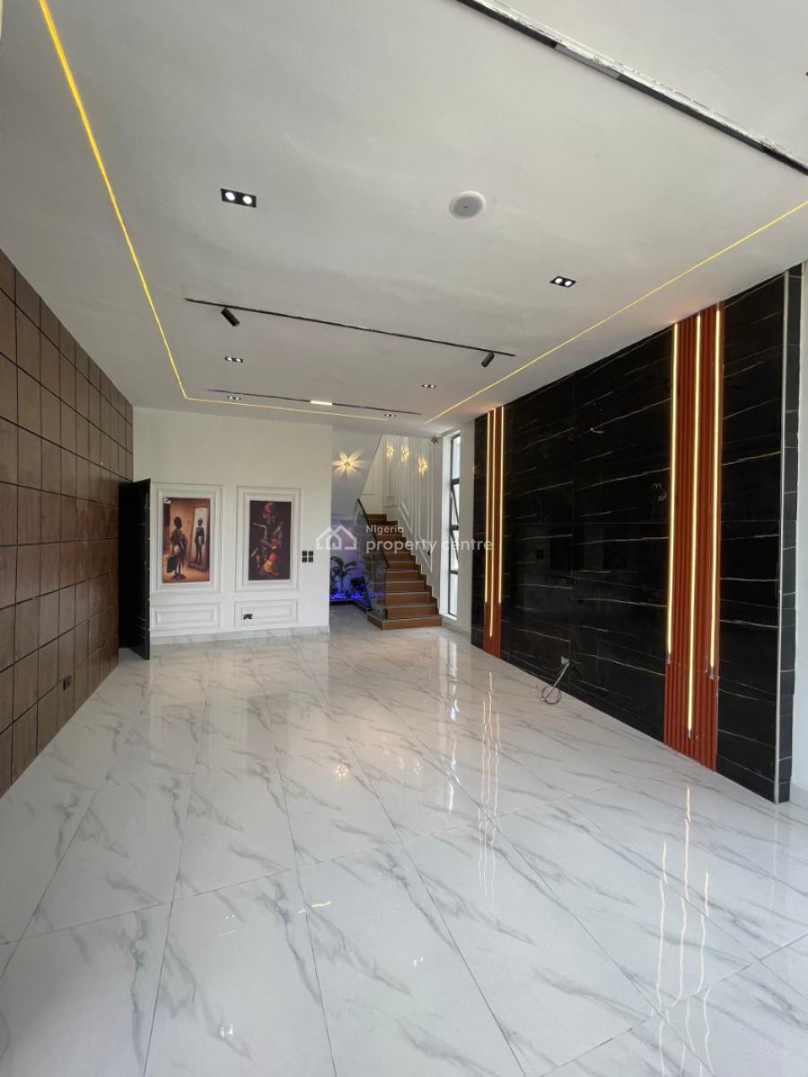 4 Bedroom Fully Detached Duplex